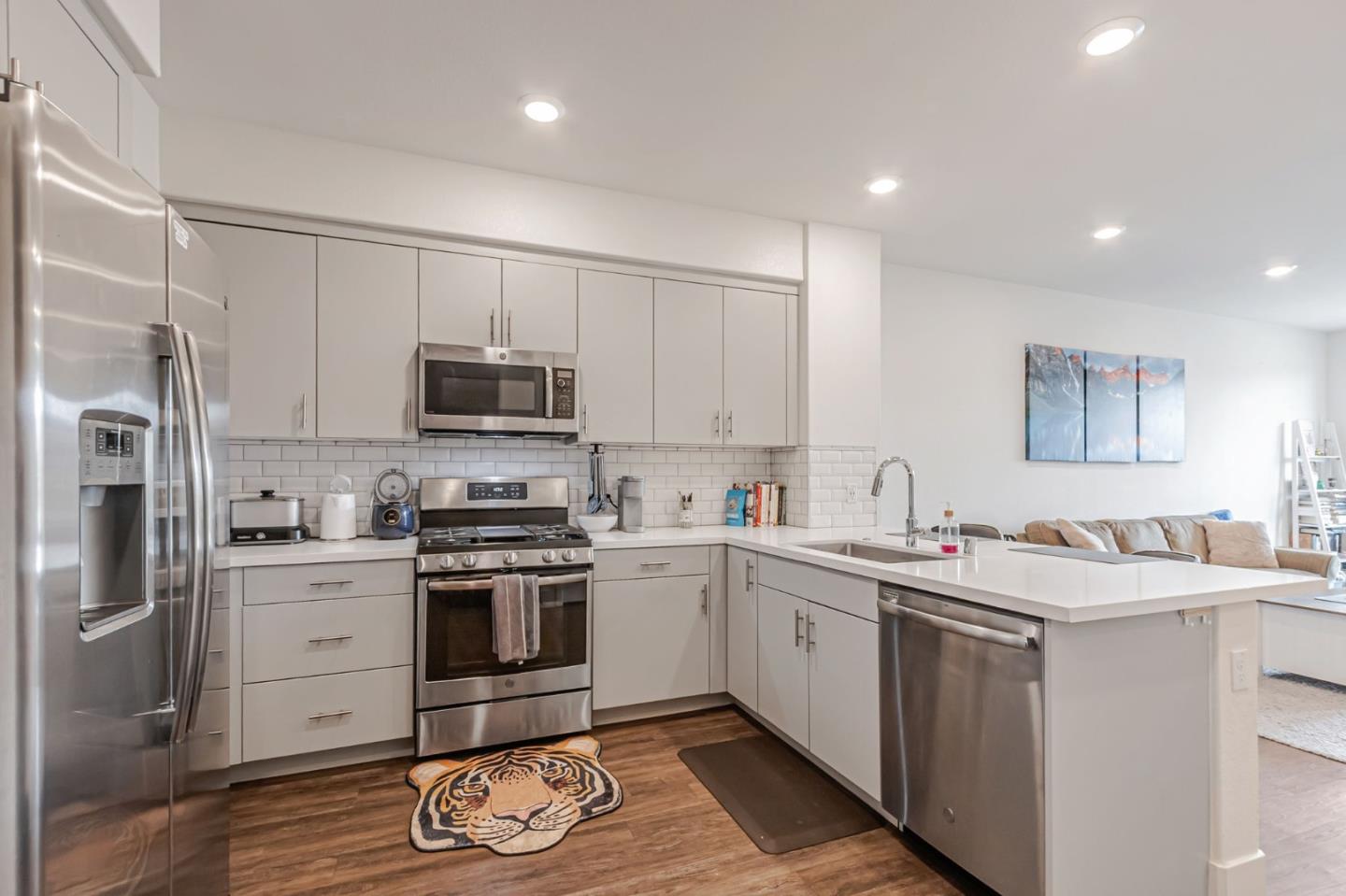 Detail Gallery Image 10 of 40 For 5951 Sunstone Dr #415,  San Jose,  CA 95123 - 2 Beds | 1 Baths