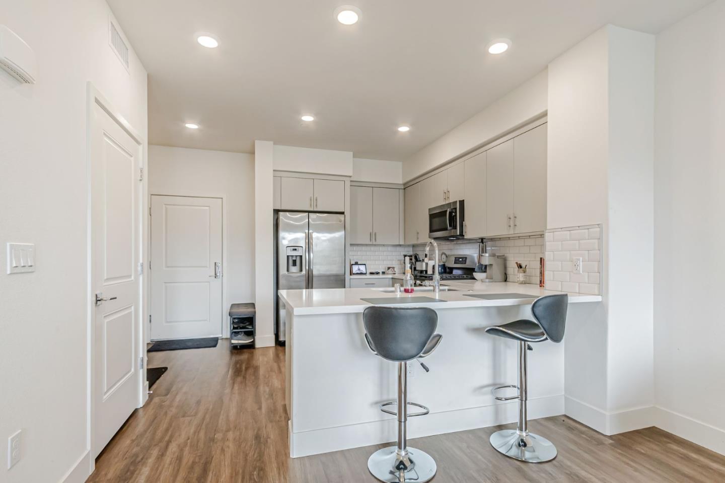 Detail Gallery Image 11 of 40 For 5951 Sunstone Dr #415,  San Jose,  CA 95123 - 2 Beds | 1 Baths