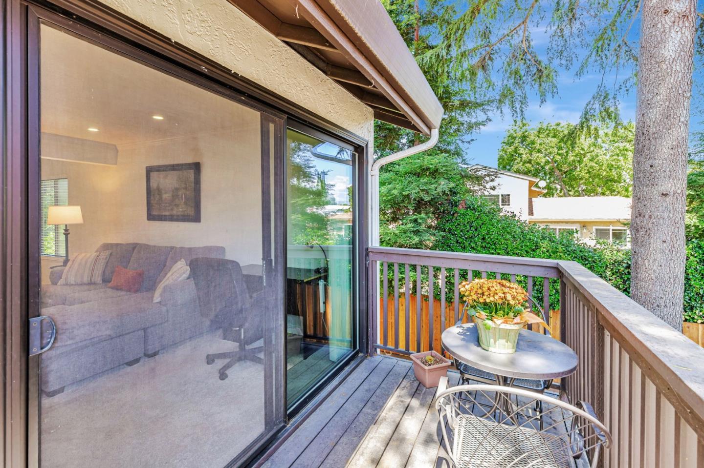 Detail Gallery Image 7 of 30 For 775 Williamsburg Way #APT B,  Gilroy,  CA 95020 - 1 Beds | 1 Baths