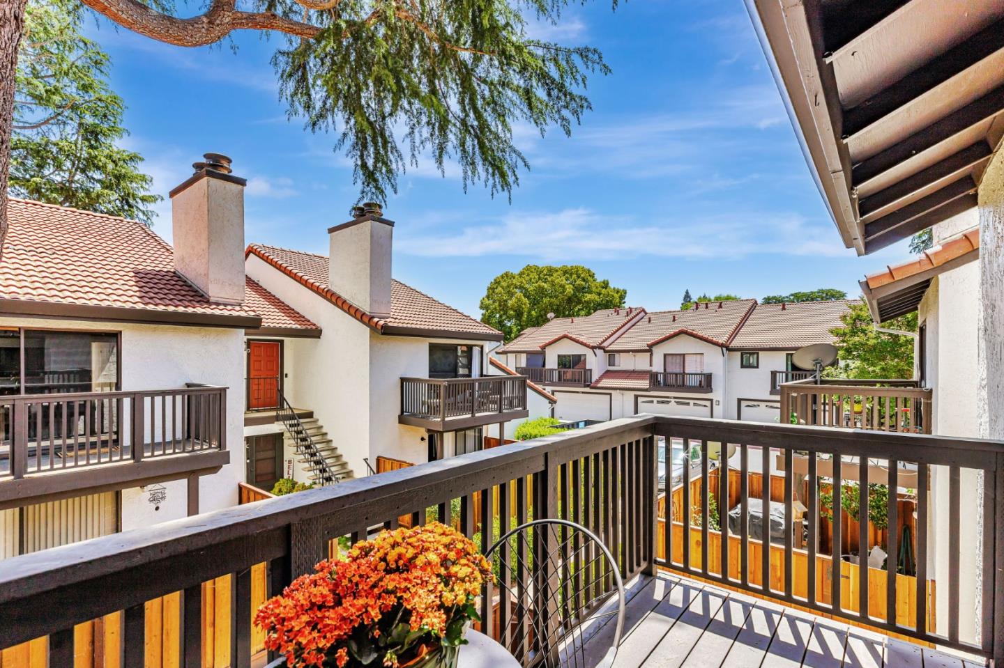 Detail Gallery Image 9 of 30 For 775 Williamsburg Way #APT B,  Gilroy,  CA 95020 - 1 Beds | 1 Baths