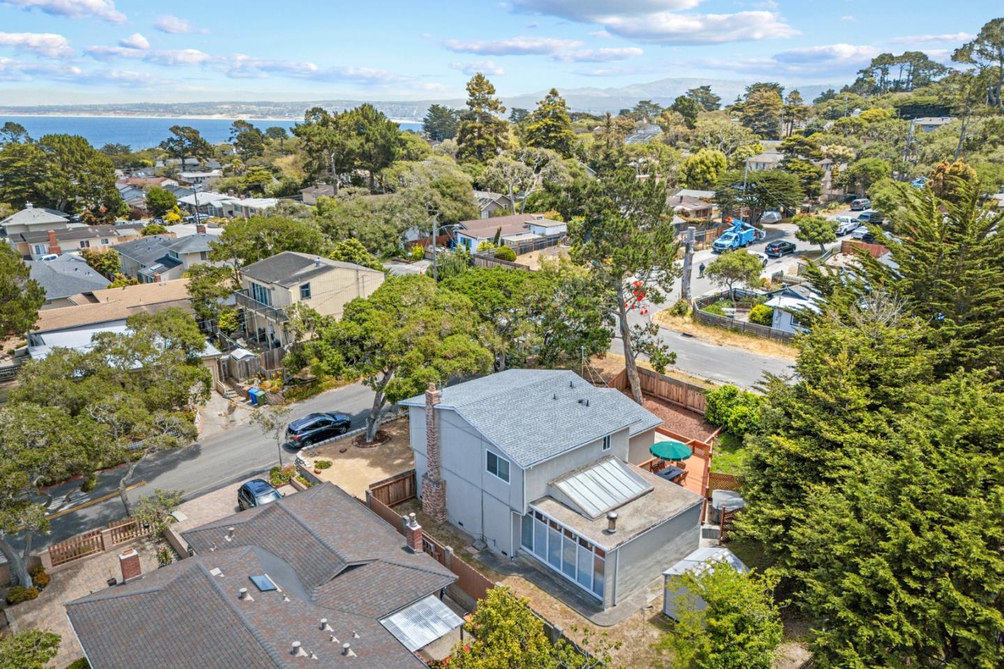 Detail Gallery Image 33 of 41 For 881 Terry St, Monterey,  CA 93940 - 3 Beds | 2/1 Baths