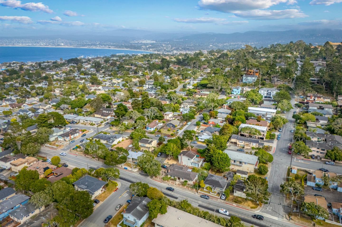 Detail Gallery Image 36 of 41 For 881 Terry St, Monterey,  CA 93940 - 3 Beds | 2/1 Baths