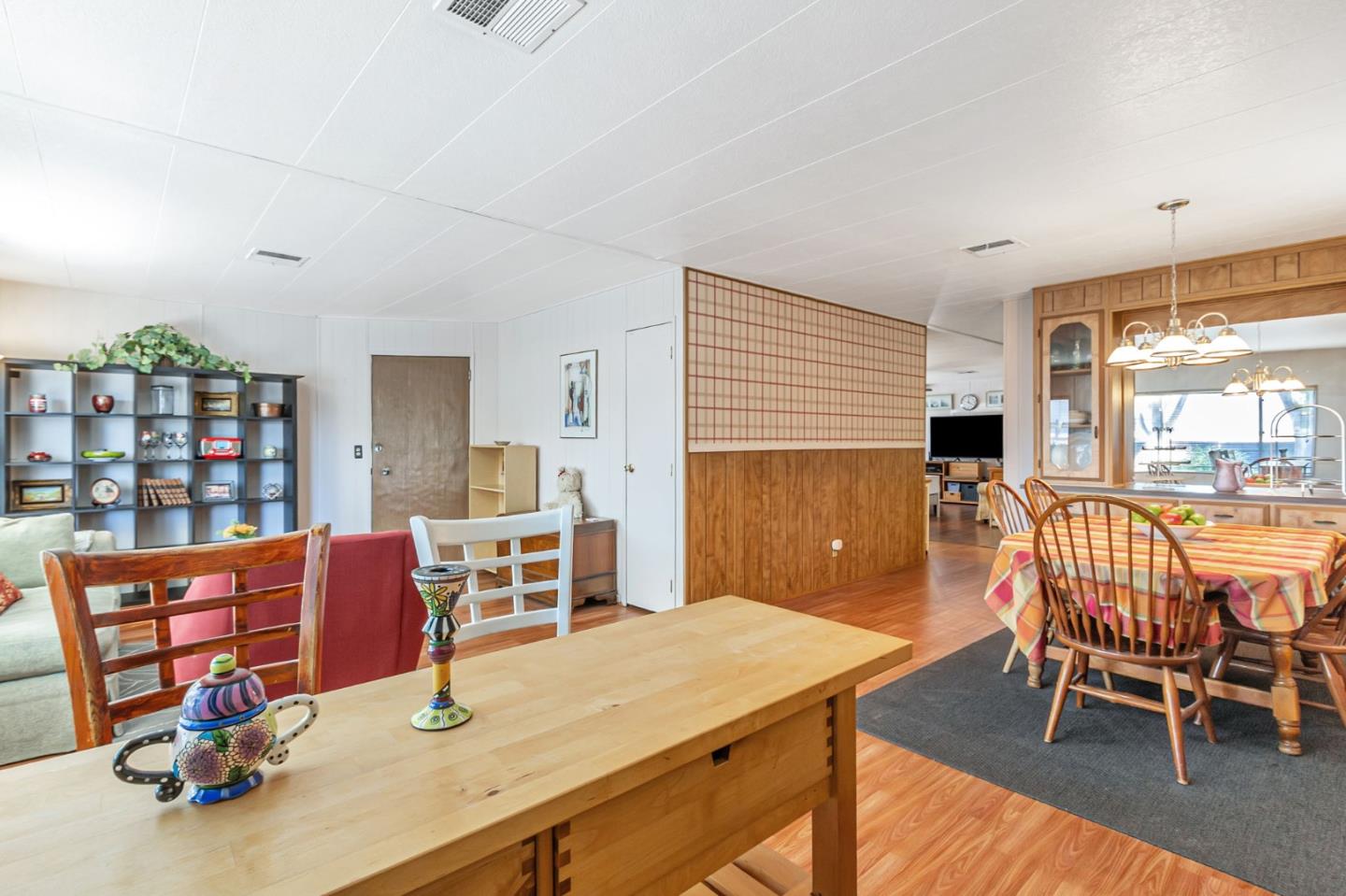 Detail Gallery Image 29 of 49 For 690 Persian Dr #9,  Sunnyvale,  CA 94089 - 2 Beds | 2 Baths