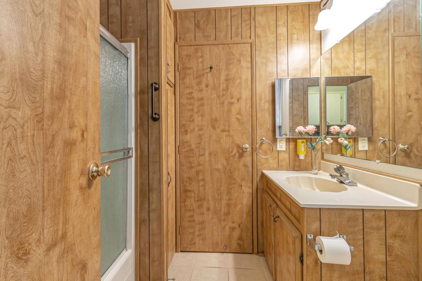 Detail Gallery Image 45 of 49 For 690 Persian Dr #9,  Sunnyvale,  CA 94089 - 2 Beds | 2 Baths
