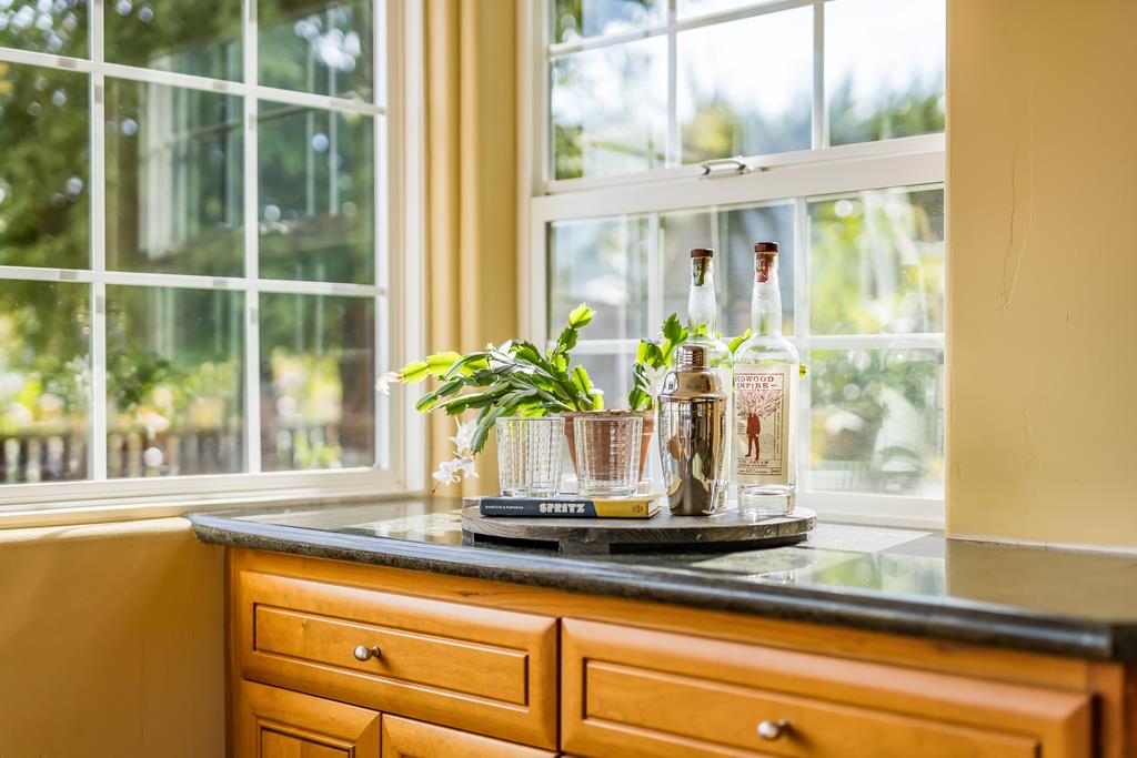 Detail Gallery Image 18 of 68 For 1021 Webster St, Santa Cruz,  CA 95062 - 3 Beds | 2 Baths
