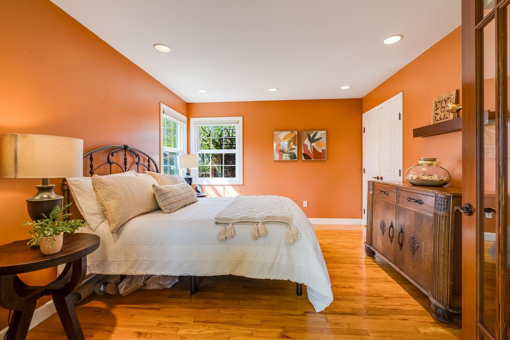 Detail Gallery Image 26 of 68 For 1021 Webster St, Santa Cruz,  CA 95062 - 3 Beds | 2 Baths