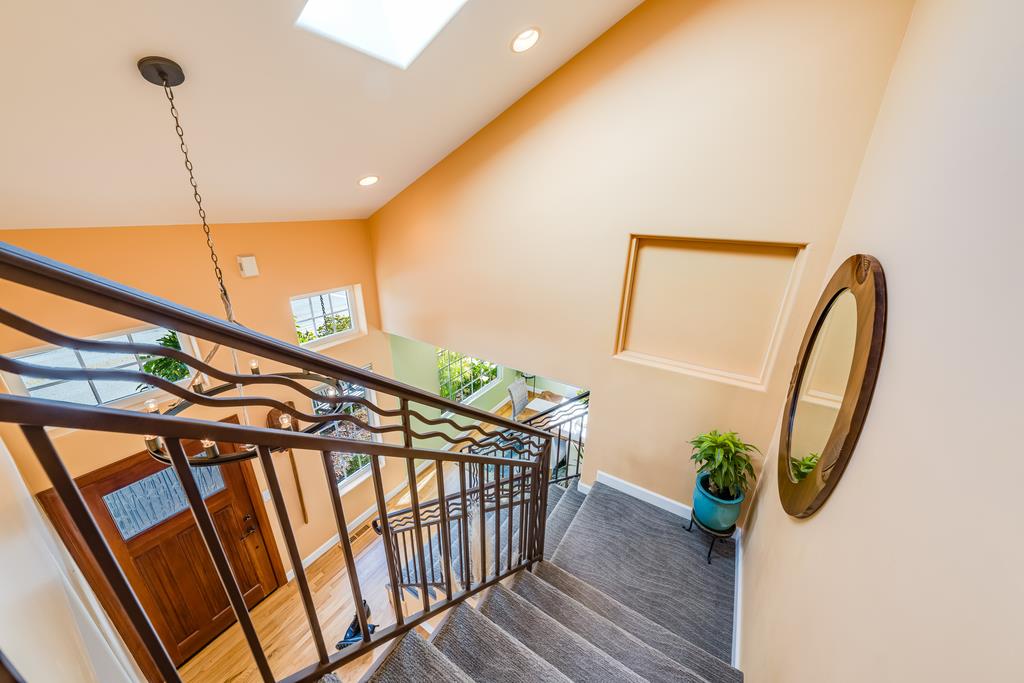 Detail Gallery Image 46 of 68 For 1021 Webster St, Santa Cruz,  CA 95062 - 3 Beds | 2 Baths