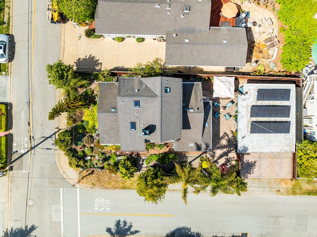 Detail Gallery Image 63 of 68 For 1021 Webster St, Santa Cruz,  CA 95062 - 3 Beds | 2 Baths