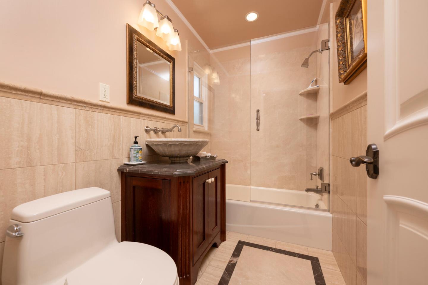 Detail Gallery Image 21 of 25 For 501 Yale Dr, San Mateo,  CA 94402 - 3 Beds | 2 Baths