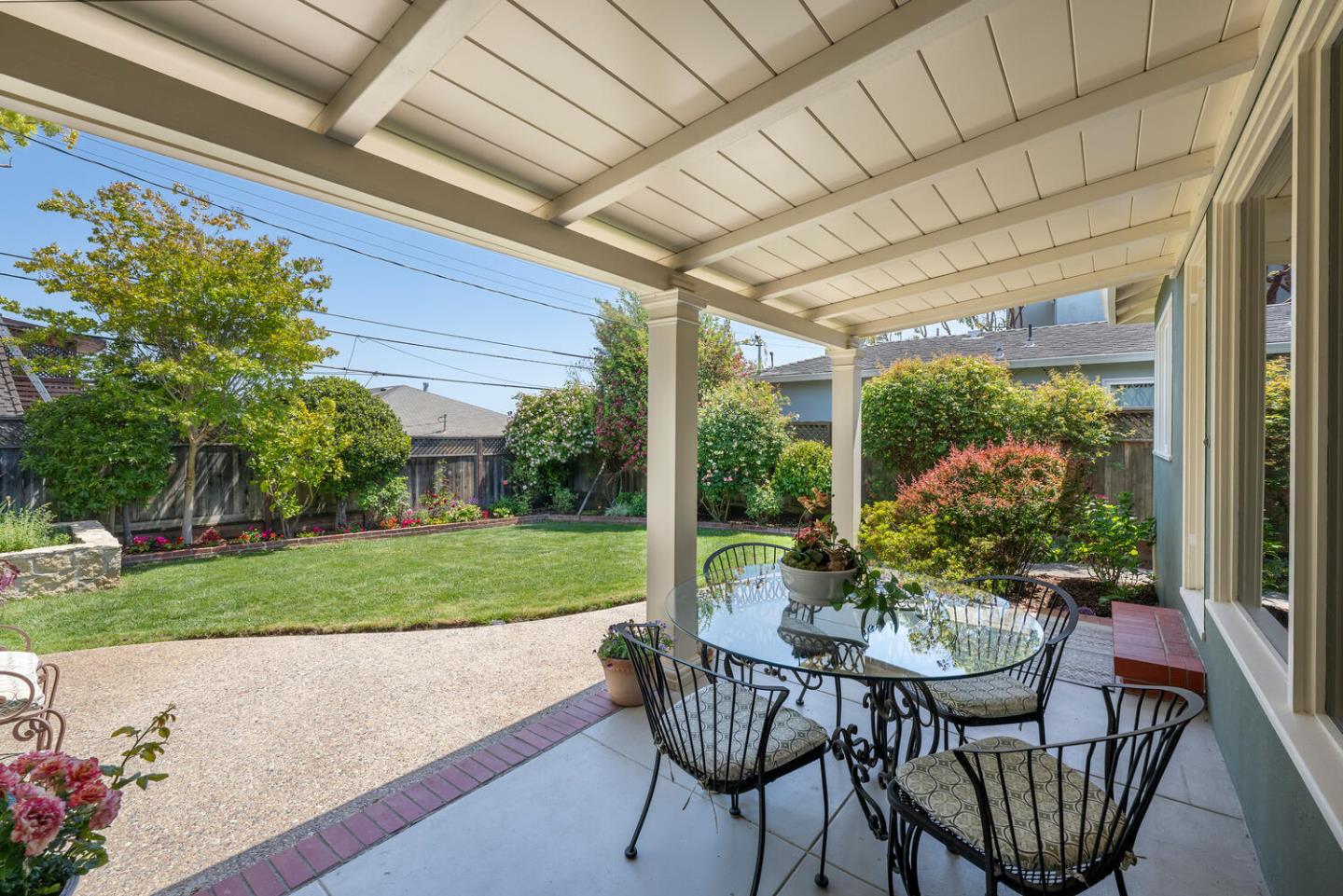 Detail Gallery Image 23 of 25 For 501 Yale Dr, San Mateo,  CA 94402 - 3 Beds | 2 Baths