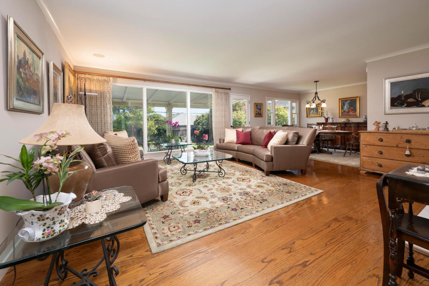 Detail Gallery Image 8 of 25 For 501 Yale Dr, San Mateo,  CA 94402 - 3 Beds | 2 Baths