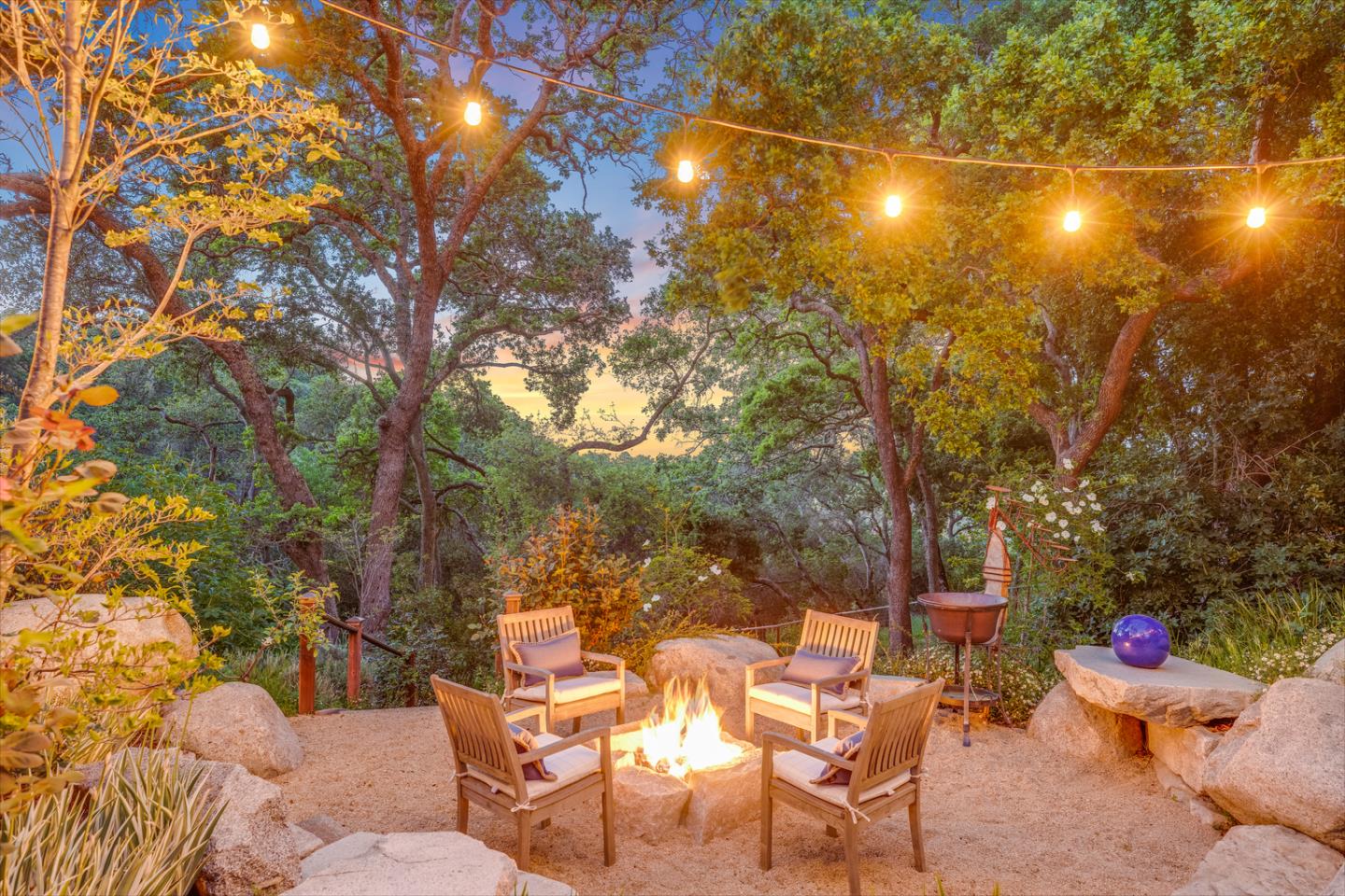 Detail Gallery Image 10 of 111 For 138 Bolivar Ln, Portola Valley,  CA 94028 - 6 Beds | 6 Baths