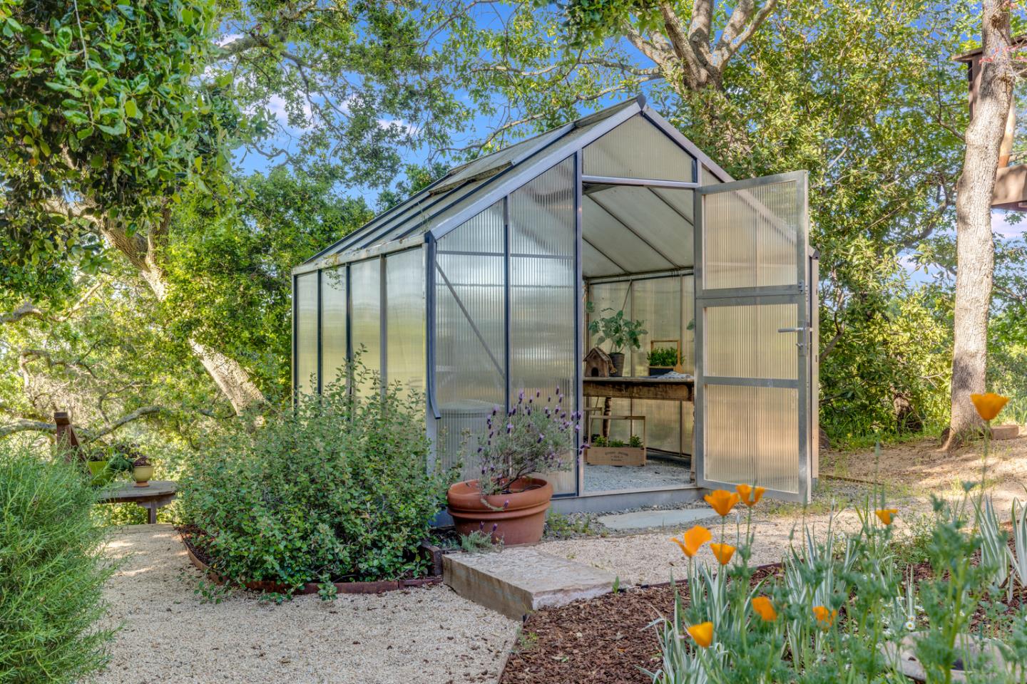 Detail Gallery Image 11 of 111 For 138 Bolivar Ln, Portola Valley,  CA 94028 - 6 Beds | 6 Baths