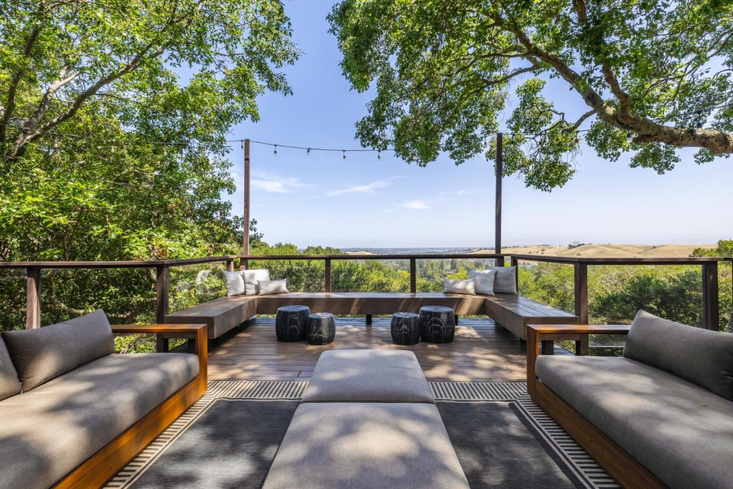 Detail Gallery Image 18 of 111 For 138 Bolivar Ln, Portola Valley,  CA 94028 - 6 Beds | 6 Baths
