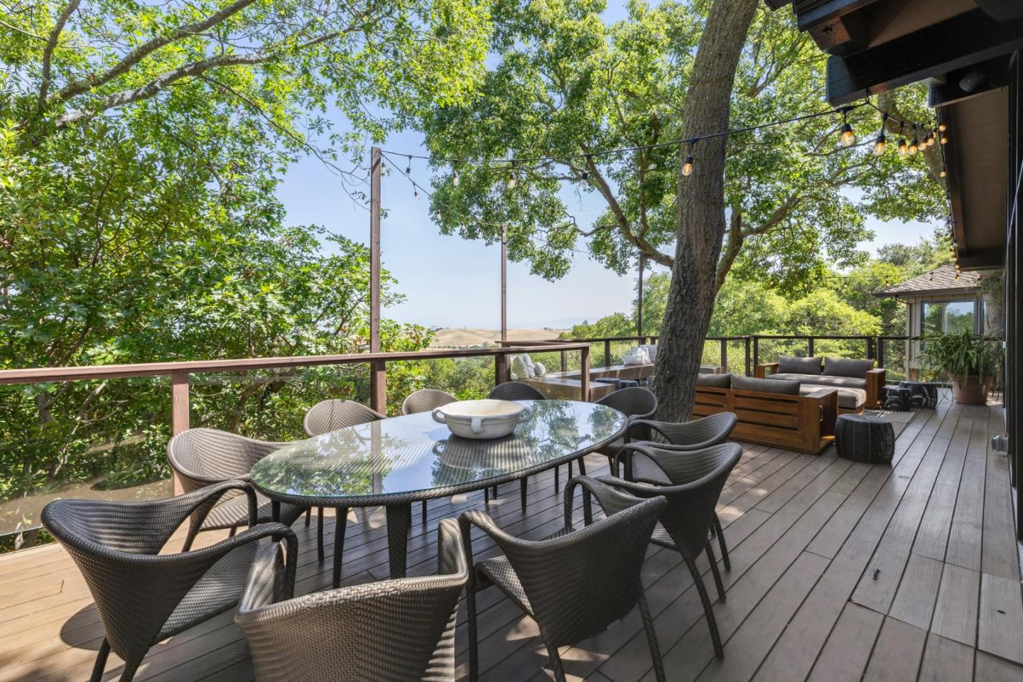 Detail Gallery Image 24 of 111 For 138 Bolivar Ln, Portola Valley,  CA 94028 - 6 Beds | 6 Baths