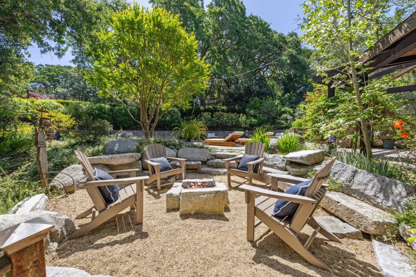 Detail Gallery Image 83 of 111 For 138 Bolivar Ln, Portola Valley,  CA 94028 - 6 Beds | 6 Baths