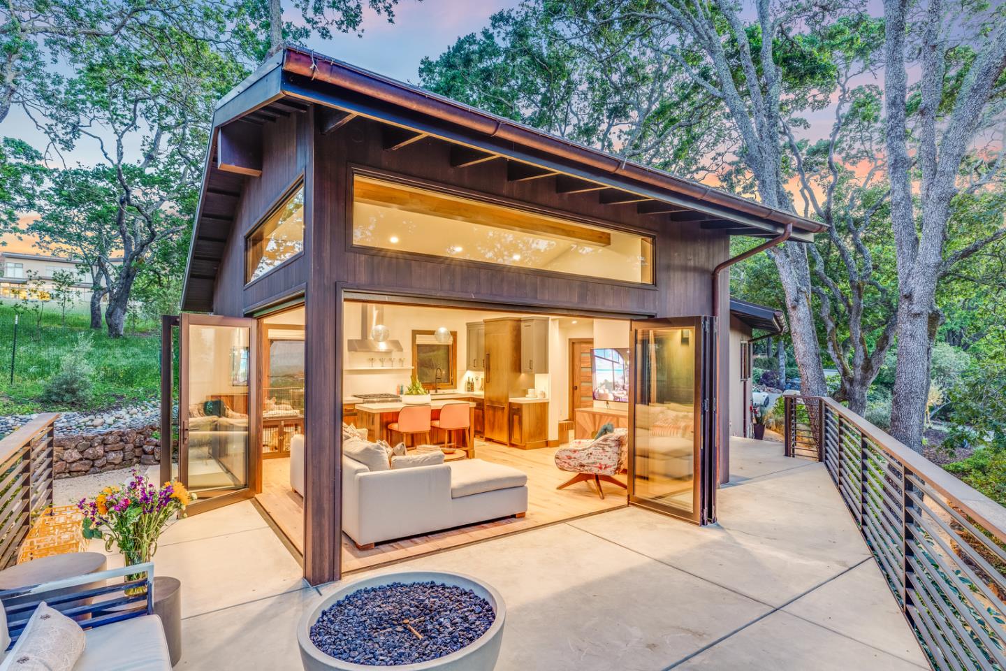 Detail Gallery Image 88 of 111 For 138 Bolivar Ln, Portola Valley,  CA 94028 - 6 Beds | 6 Baths