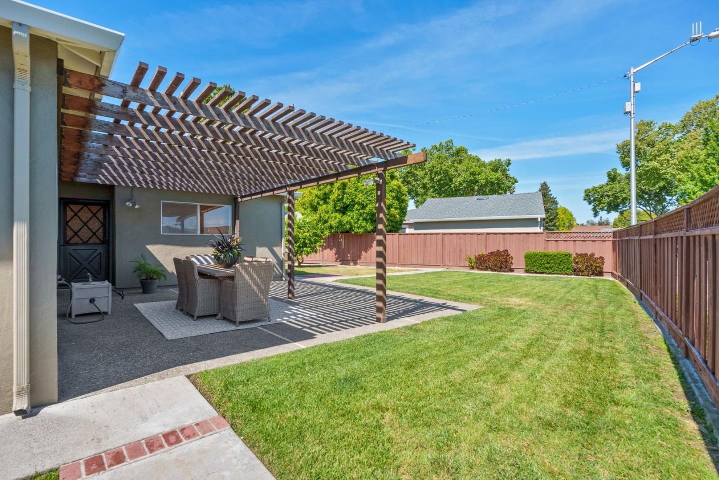 Detail Gallery Image 33 of 47 For 3468 Bella Vista Ct, Santa Clara,  CA 95051 - 4 Beds | 2 Baths