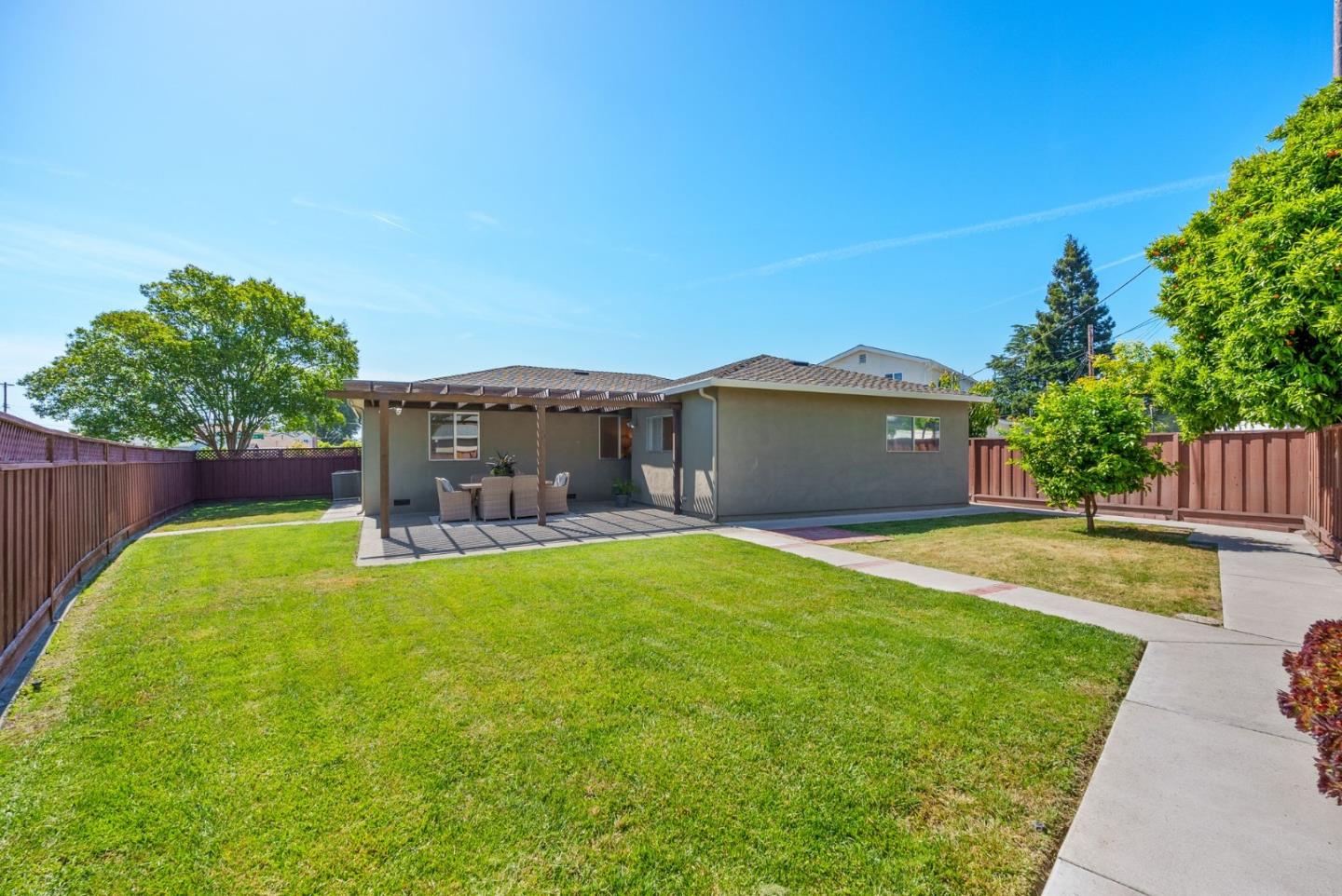Detail Gallery Image 37 of 47 For 3468 Bella Vista Ct, Santa Clara,  CA 95051 - 4 Beds | 2 Baths