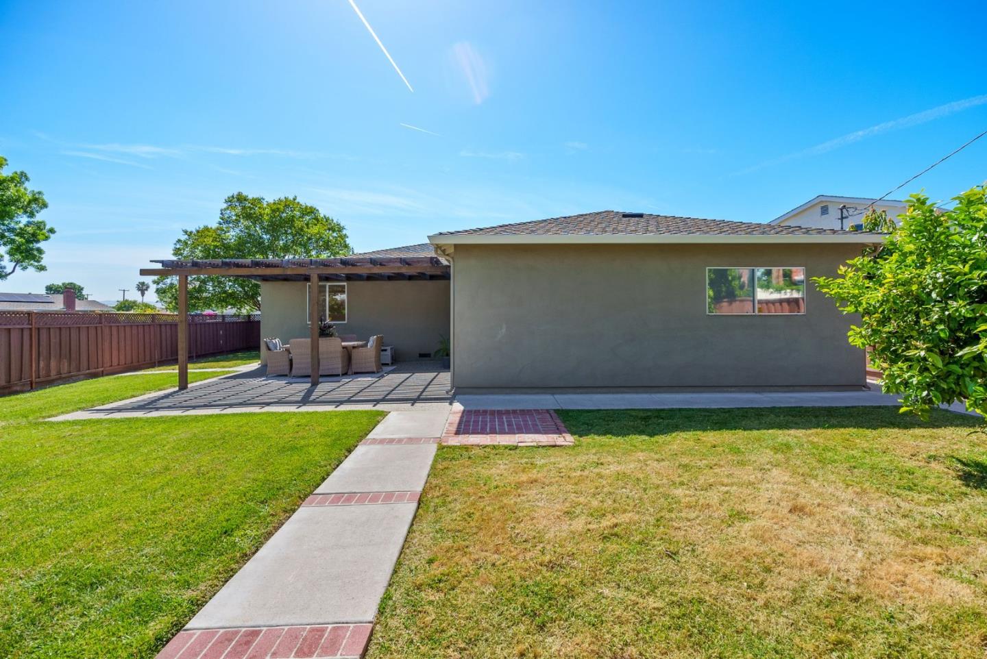 Detail Gallery Image 39 of 47 For 3468 Bella Vista Ct, Santa Clara,  CA 95051 - 4 Beds | 2 Baths