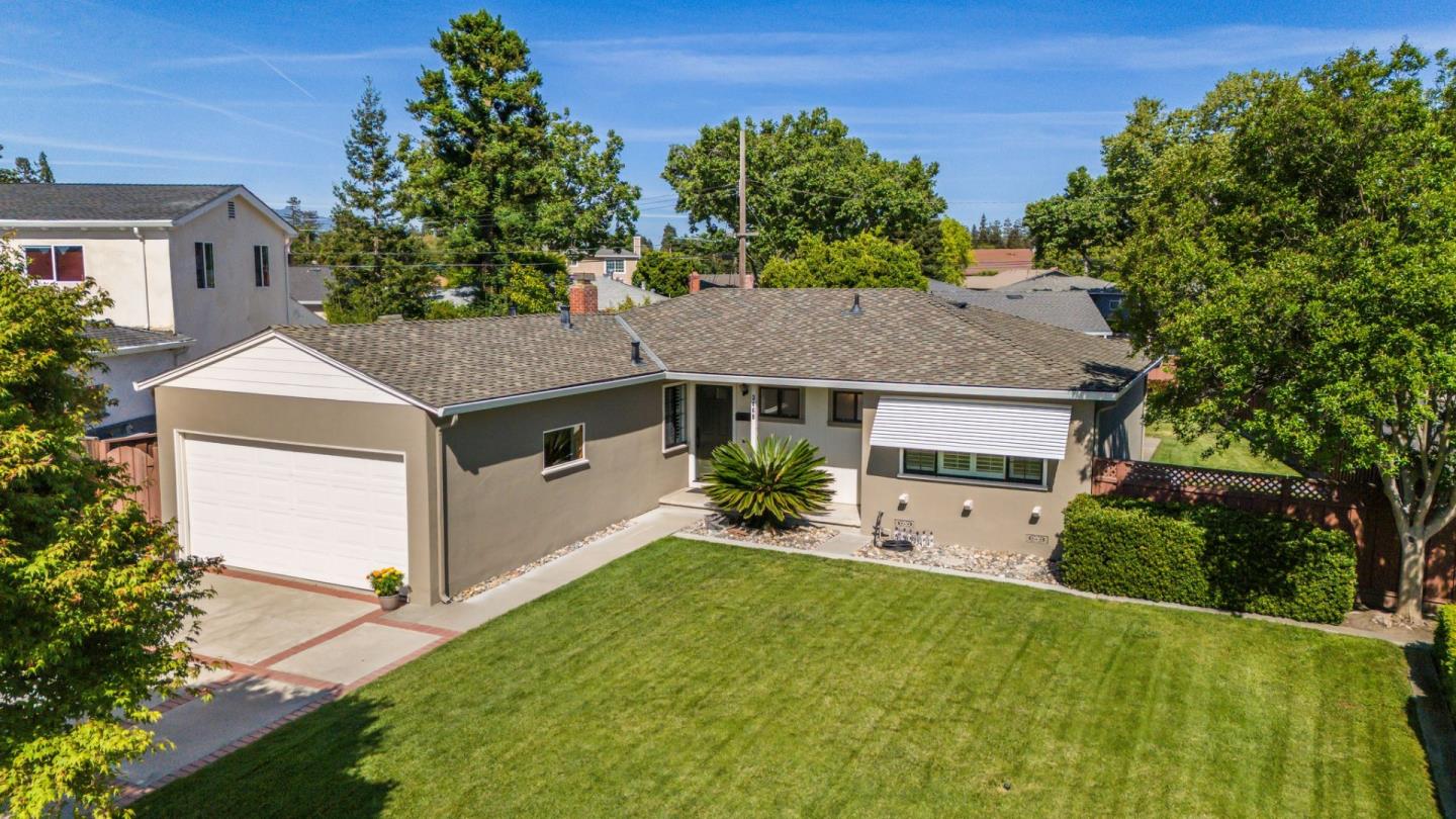 Detail Gallery Image 4 of 47 For 3468 Bella Vista Ct, Santa Clara,  CA 95051 - 4 Beds | 2 Baths
