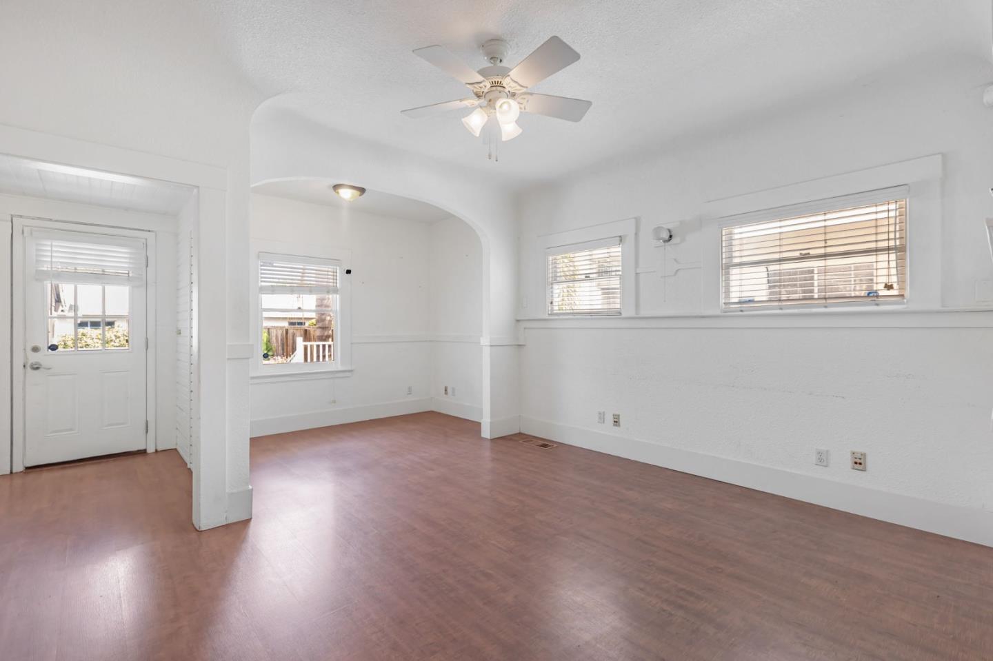 Detail Gallery Image 9 of 19 For 136 Race St, San Jose,  CA 95126 - – Beds | – Baths