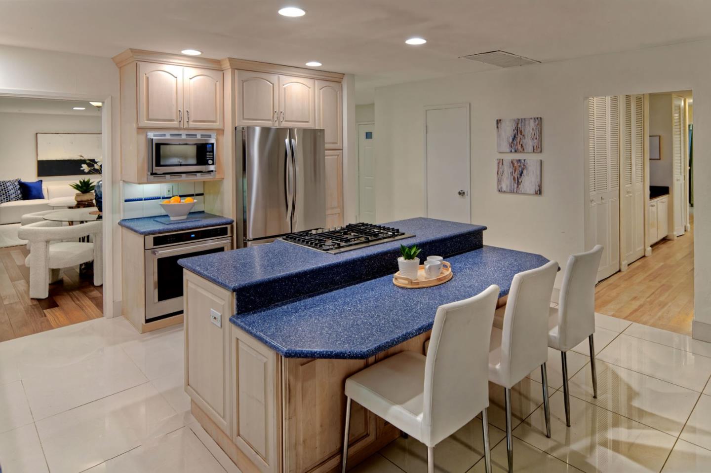 Detail Gallery Image 16 of 47 For 6372 Tamalpais Ave, San Jose,  CA 95120 - 4 Beds | 2 Baths