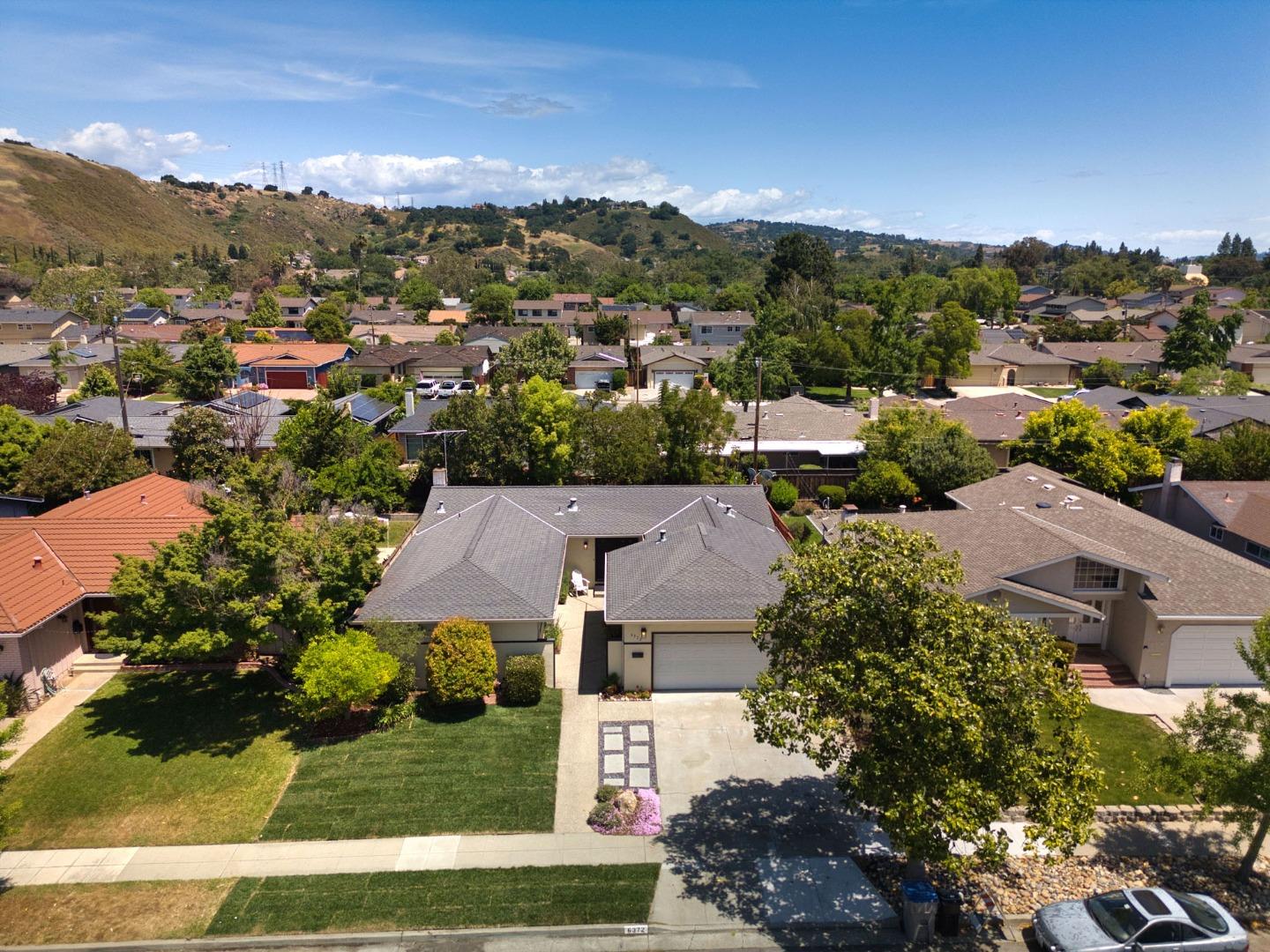 Detail Gallery Image 2 of 47 For 6372 Tamalpais Ave, San Jose,  CA 95120 - 4 Beds | 2 Baths
