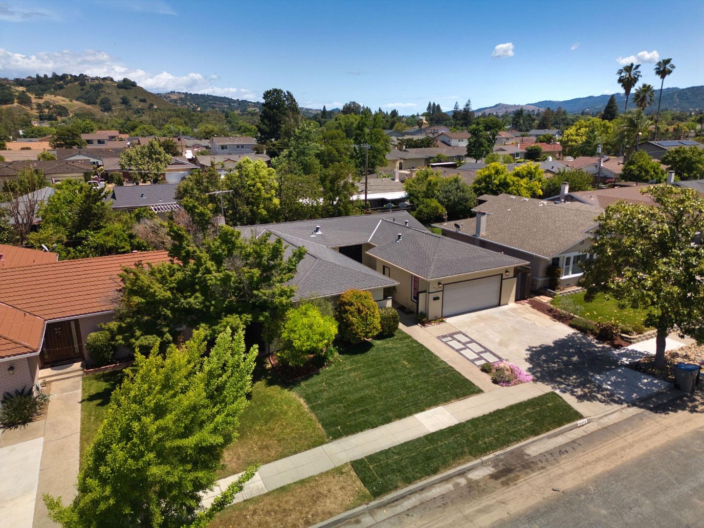 Detail Gallery Image 46 of 47 For 6372 Tamalpais Ave, San Jose,  CA 95120 - 4 Beds | 2 Baths