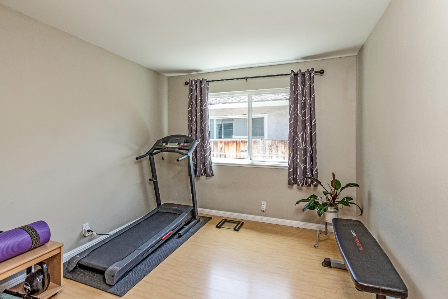 Detail Gallery Image 16 of 25 For 4463 Park Sommers Way, San Jose,  CA 95136 - 4 Beds | 2 Baths