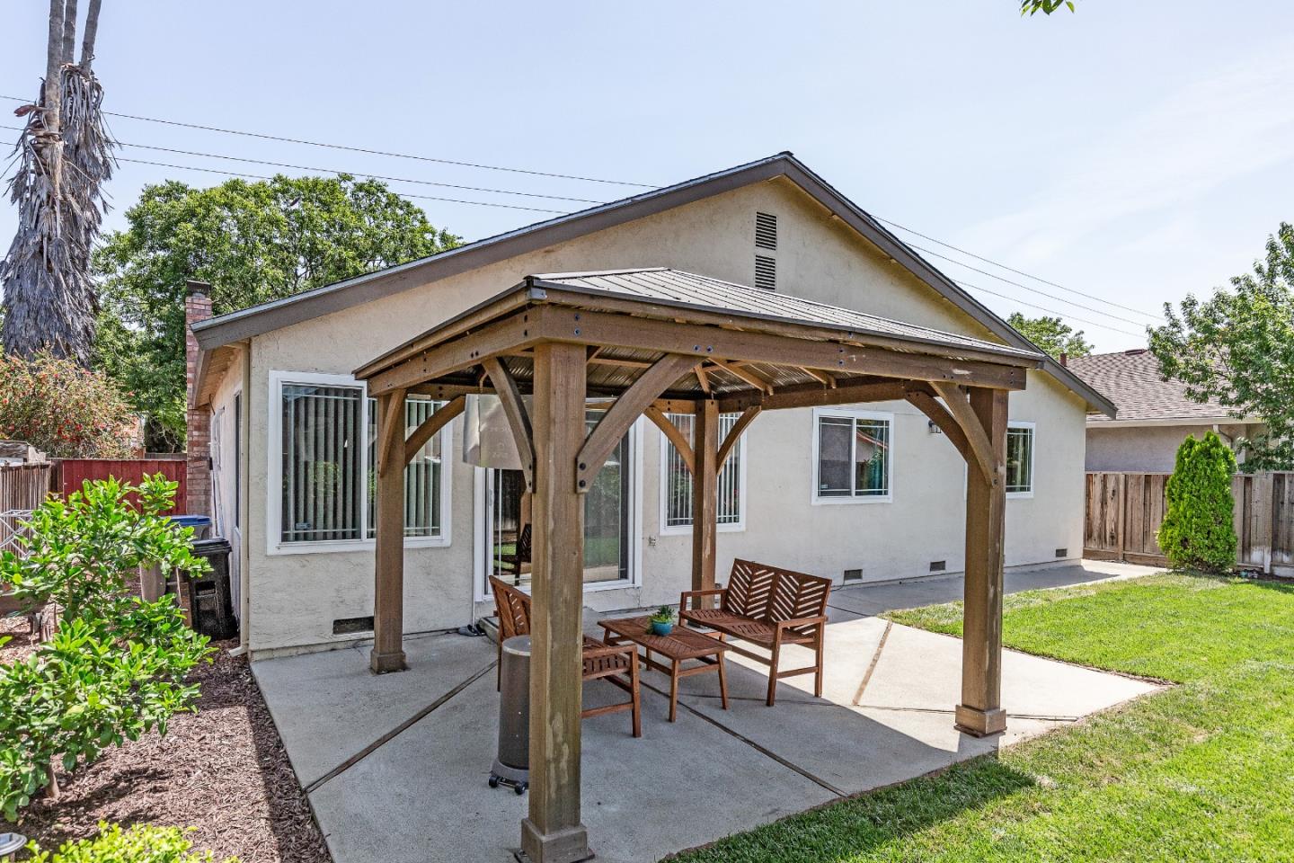 Detail Gallery Image 19 of 25 For 4463 Park Sommers Way, San Jose,  CA 95136 - 4 Beds | 2 Baths
