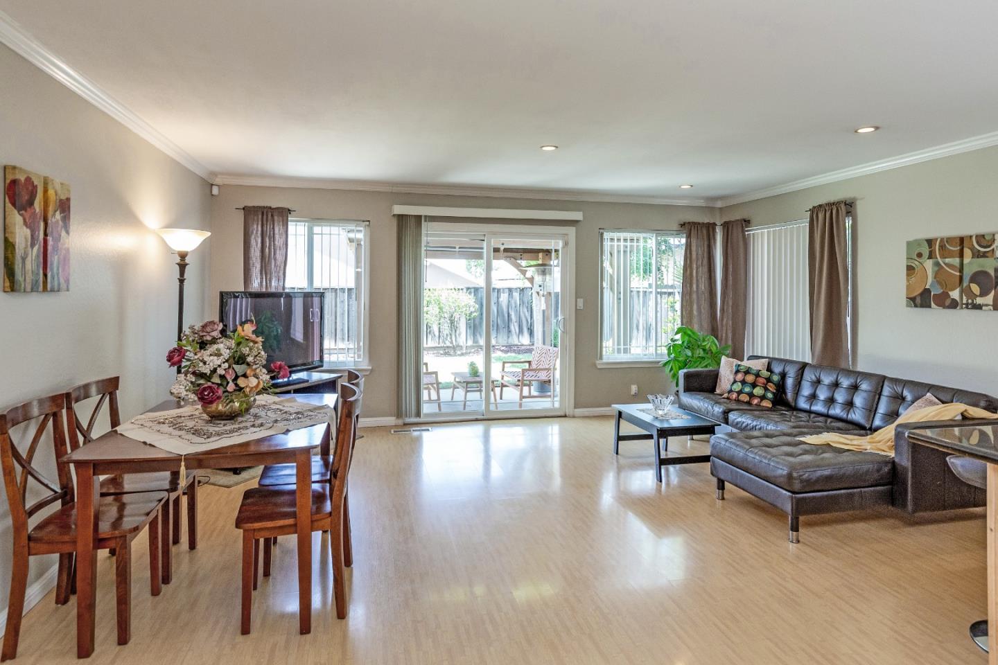 Detail Gallery Image 8 of 25 For 4463 Park Sommers Way, San Jose,  CA 95136 - 4 Beds | 2 Baths