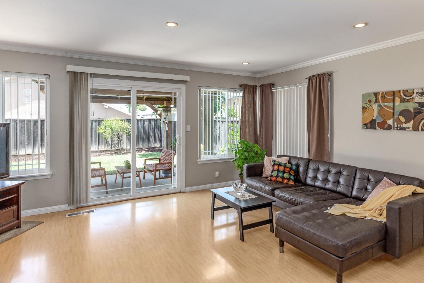 Detail Gallery Image 9 of 25 For 4463 Park Sommers Way, San Jose,  CA 95136 - 4 Beds | 2 Baths