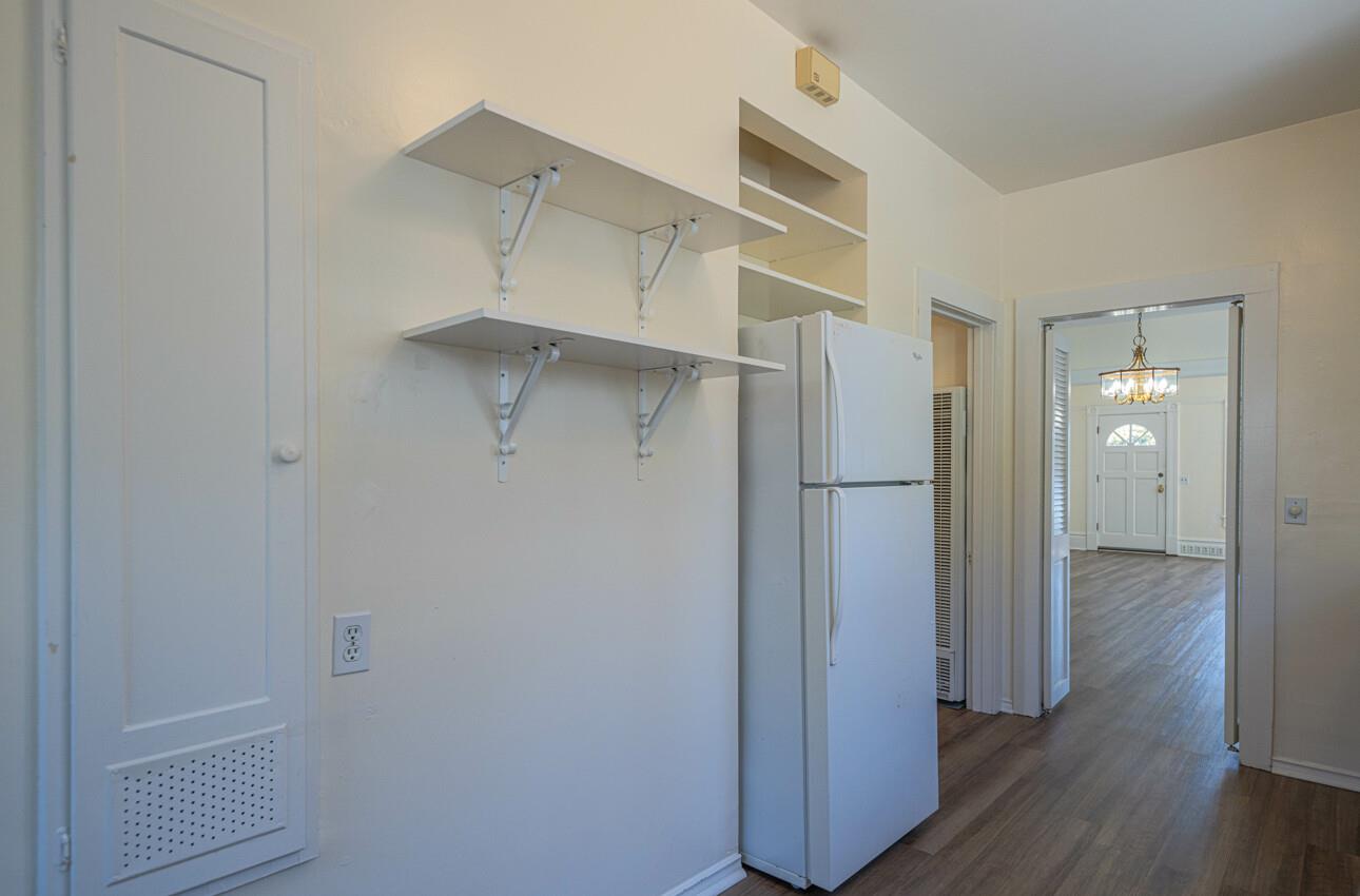 Detail Gallery Image 14 of 53 For 206 Cypress Ave, Pacific Grove,  CA 93950 - – Beds | – Baths