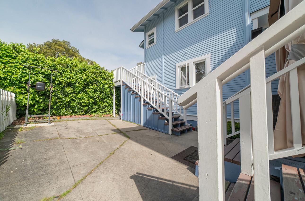 Detail Gallery Image 27 of 53 For 206 Cypress Ave, Pacific Grove,  CA 93950 - – Beds | – Baths