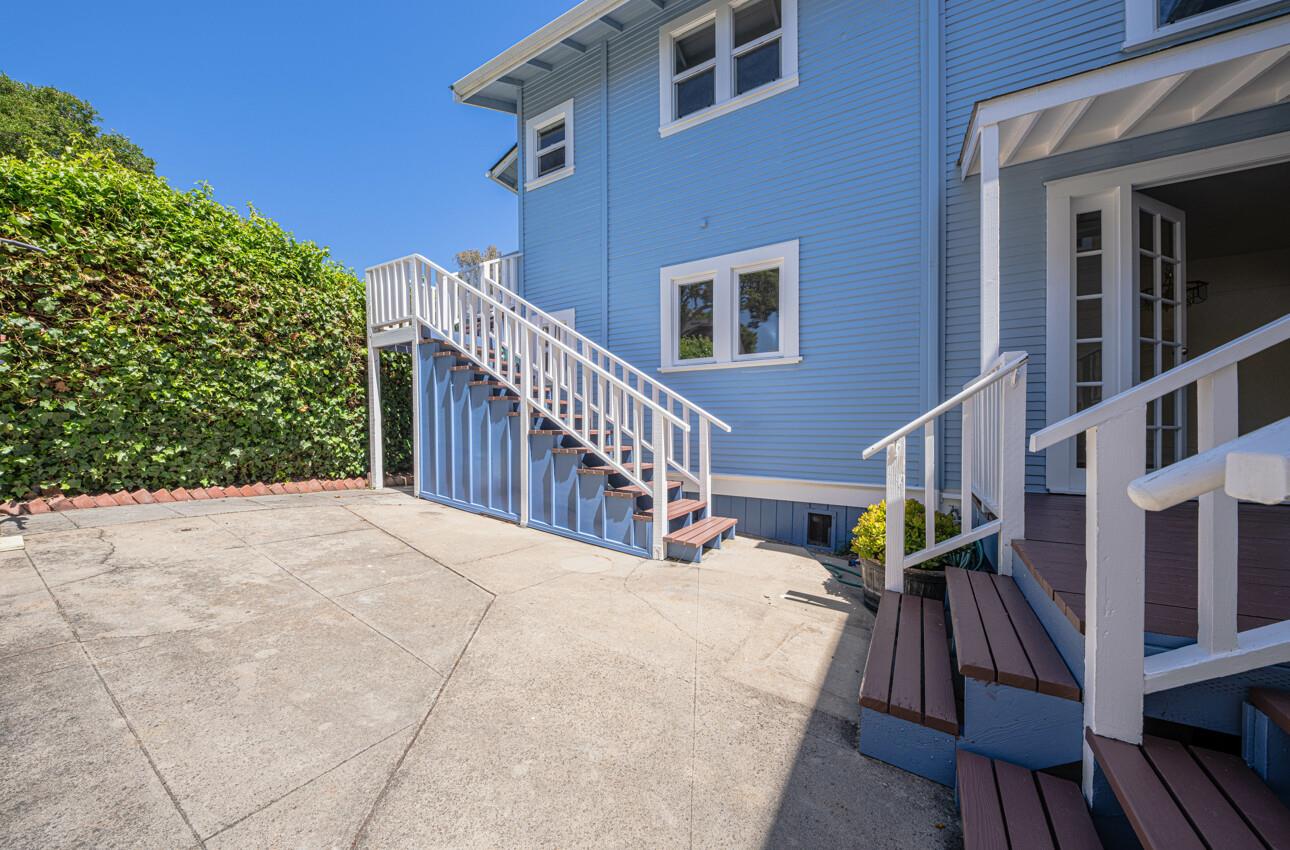 Detail Gallery Image 28 of 53 For 206 Cypress Ave, Pacific Grove,  CA 93950 - – Beds | – Baths
