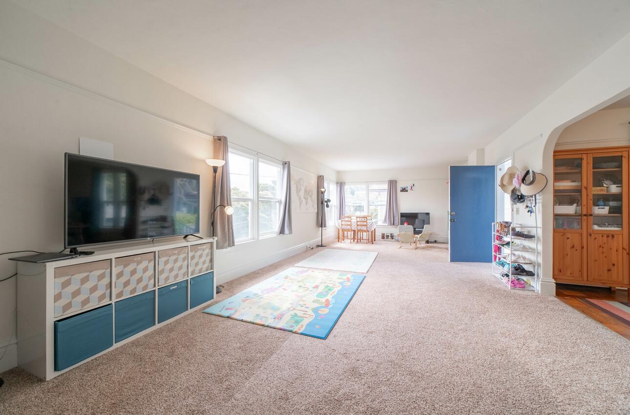 Detail Gallery Image 32 of 53 For 206 Cypress Ave, Pacific Grove,  CA 93950 - – Beds | – Baths