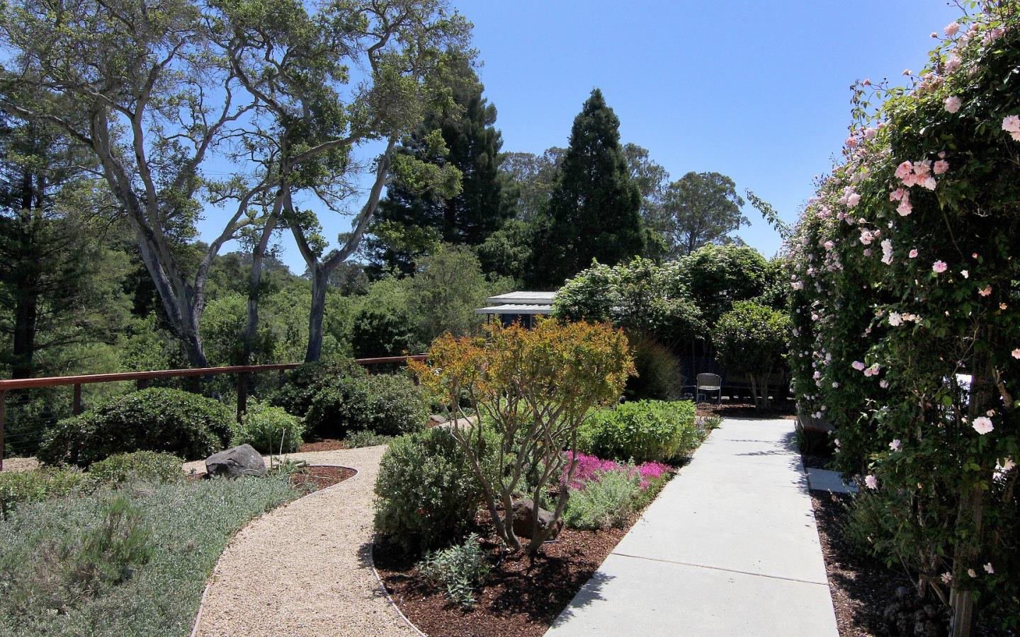 Detail Gallery Image 29 of 35 For 800 Brommer St #34,  Santa Cruz,  CA 95062 - 2 Beds | 1 Baths