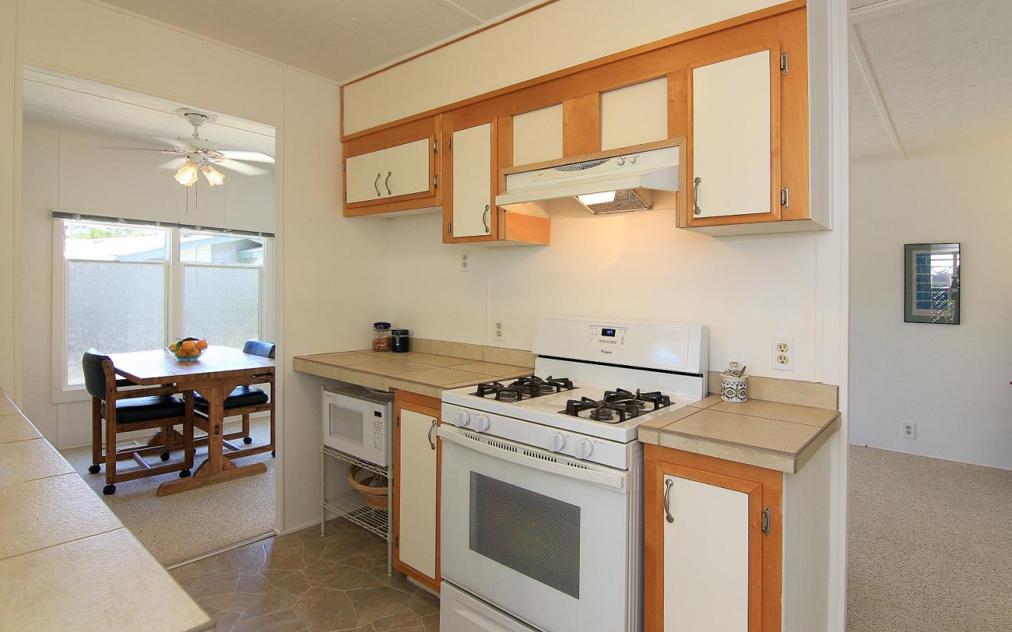 Detail Gallery Image 7 of 35 For 800 Brommer St #34,  Santa Cruz,  CA 95062 - 2 Beds | 1 Baths