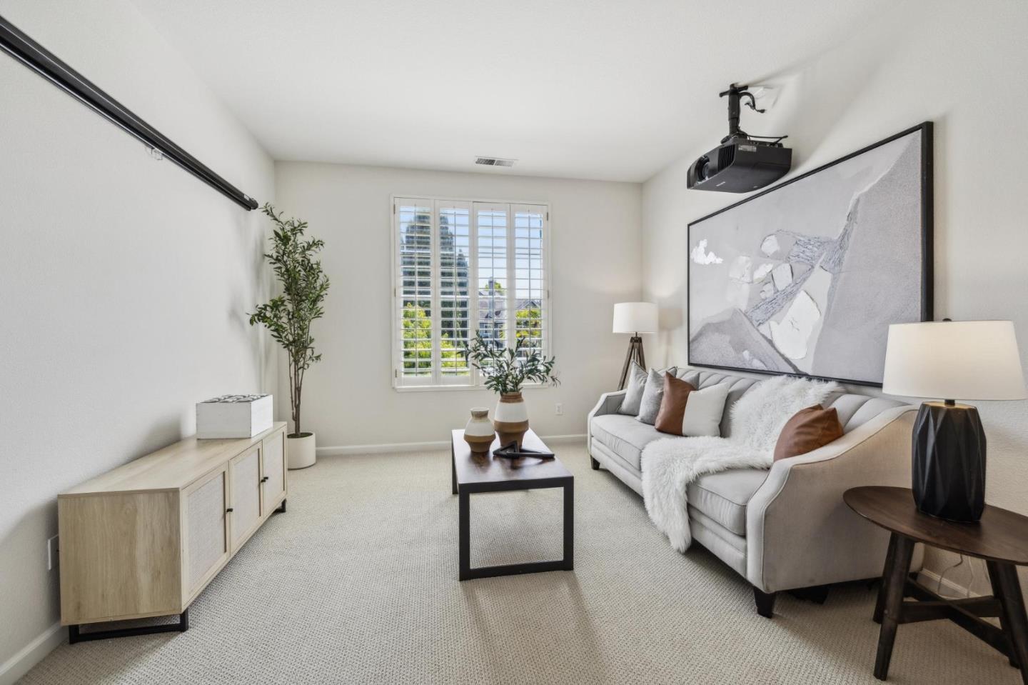 Detail Gallery Image 44 of 69 For 910 Governors Bay Dr, Redwood City,  CA 94065 - 5 Beds | 3 Baths