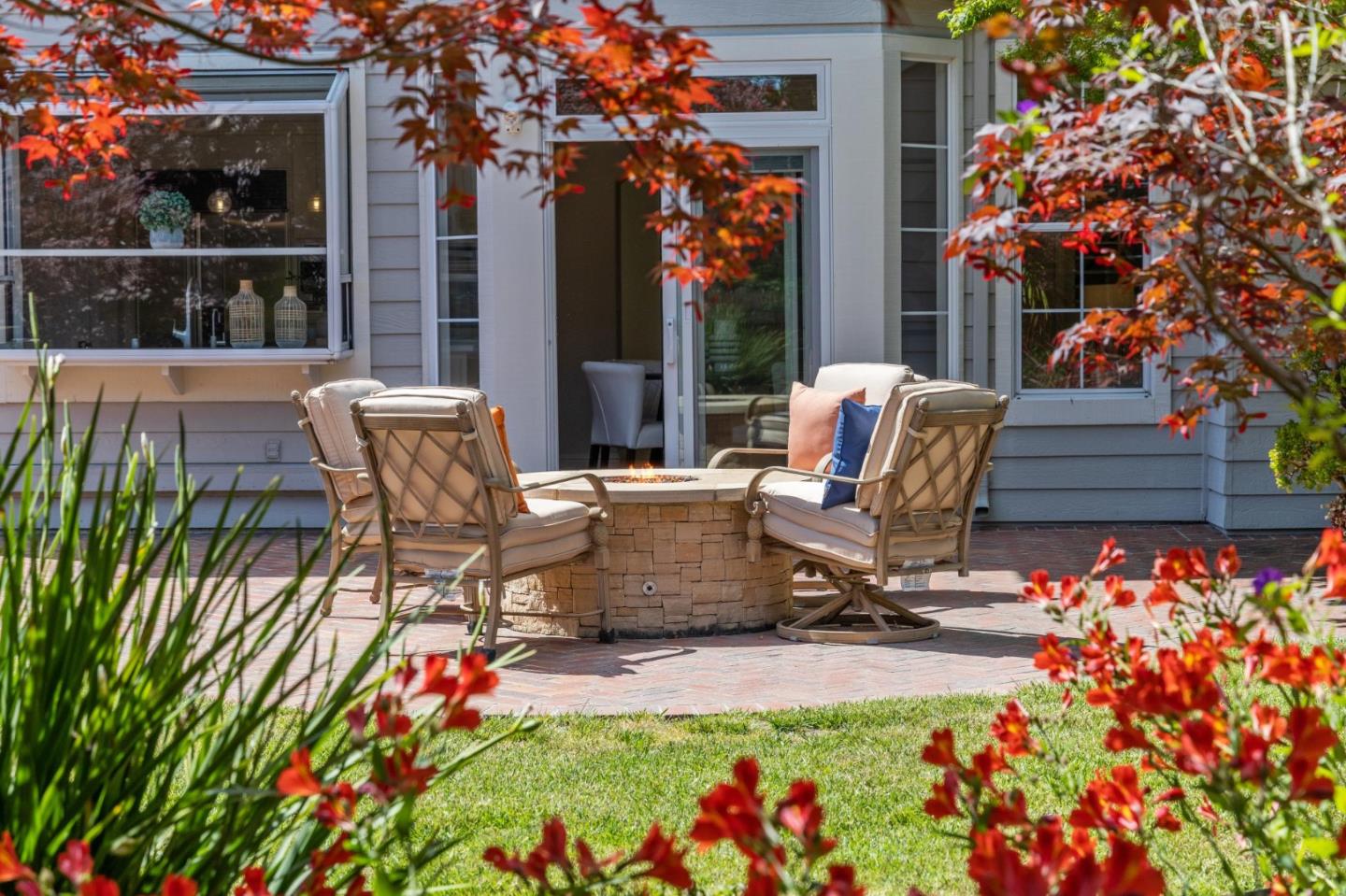 Detail Gallery Image 62 of 69 For 910 Governors Bay Dr, Redwood City,  CA 94065 - 5 Beds | 3 Baths