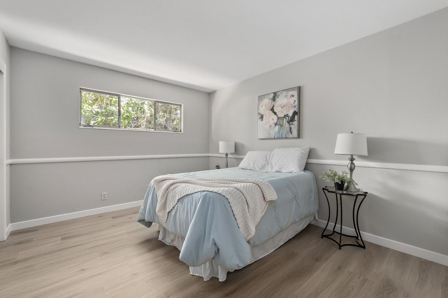 Detail Gallery Image 14 of 31 For 674 Campbell Ave, Los Altos,  CA 94024 - 4 Beds | 2 Baths