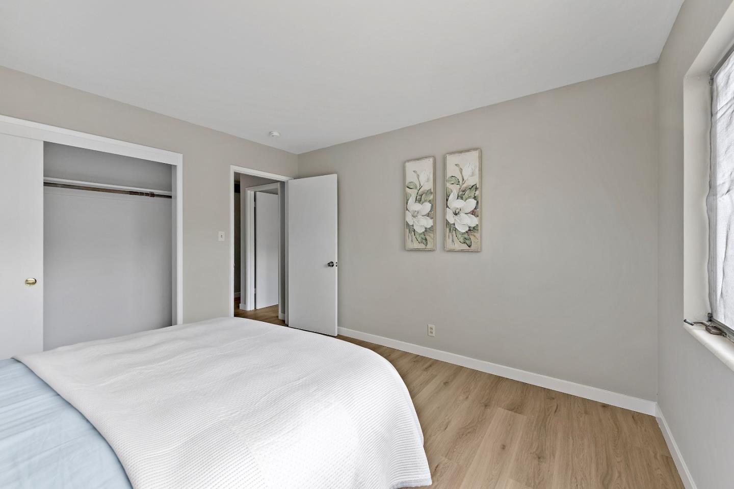 Detail Gallery Image 16 of 31 For 674 Campbell Ave, Los Altos,  CA 94024 - 4 Beds | 2 Baths