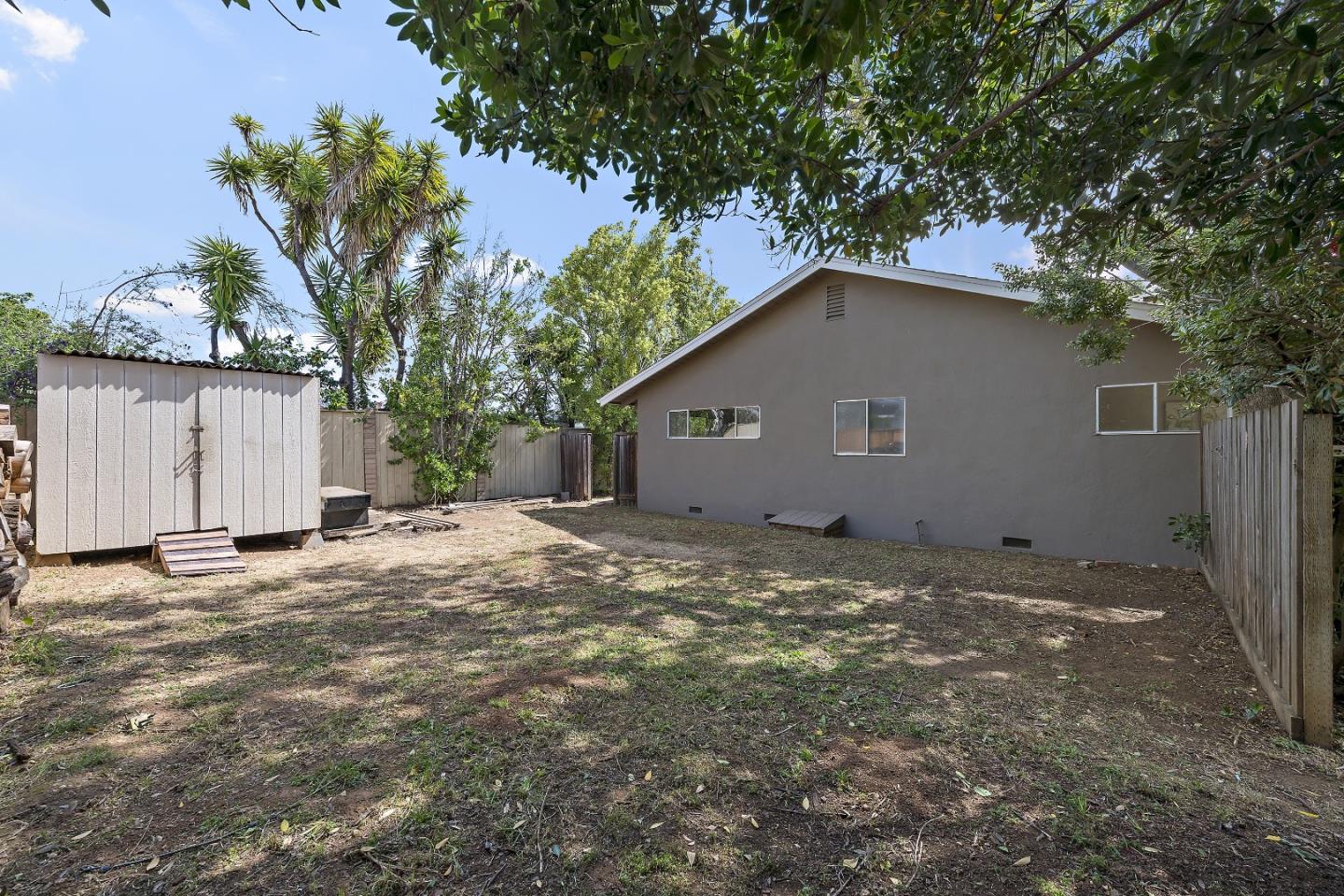 Detail Gallery Image 30 of 31 For 674 Campbell Ave, Los Altos,  CA 94024 - 4 Beds | 2 Baths