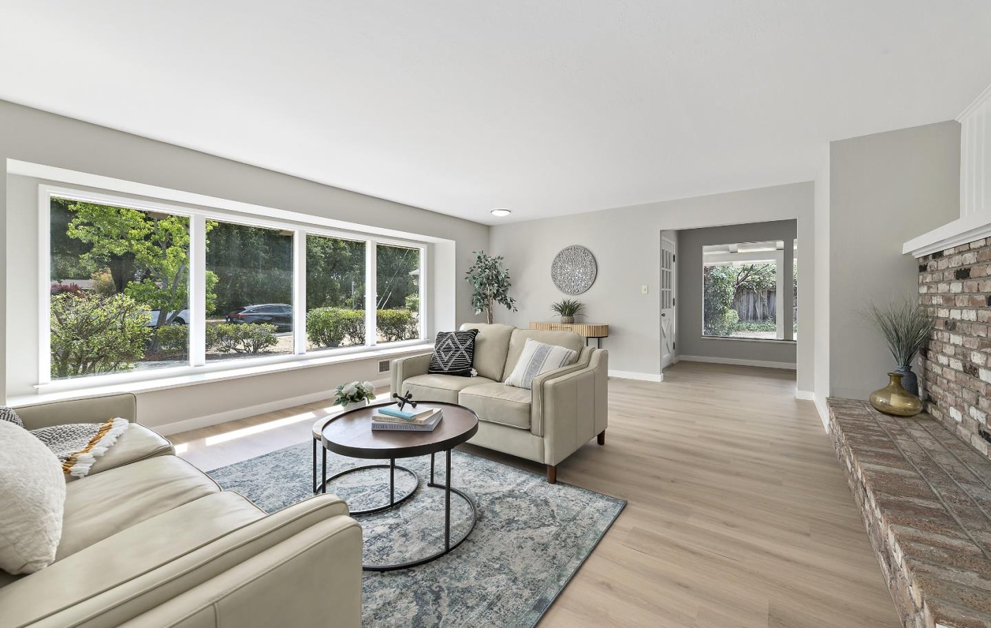 Detail Gallery Image 6 of 31 For 674 Campbell Ave, Los Altos,  CA 94024 - 4 Beds | 2 Baths
