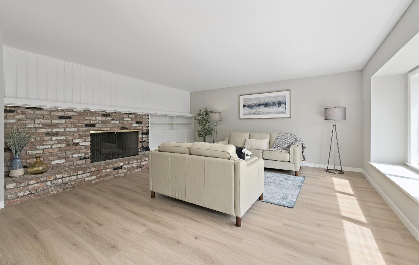 Detail Gallery Image 7 of 31 For 674 Campbell Ave, Los Altos,  CA 94024 - 4 Beds | 2 Baths