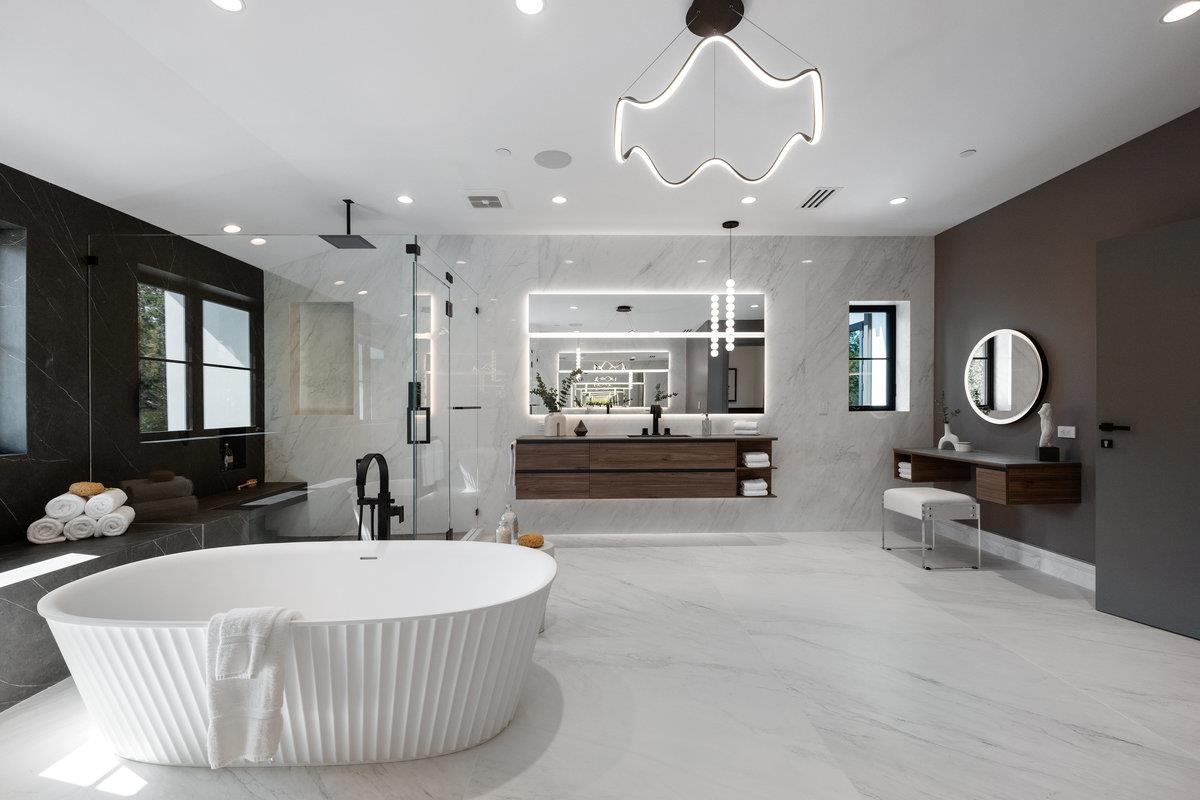 Detail Gallery Image 12 of 37 For 89 Tallwood Ct, Atherton,  CA 94027 - 6 Beds | 7/1 Baths