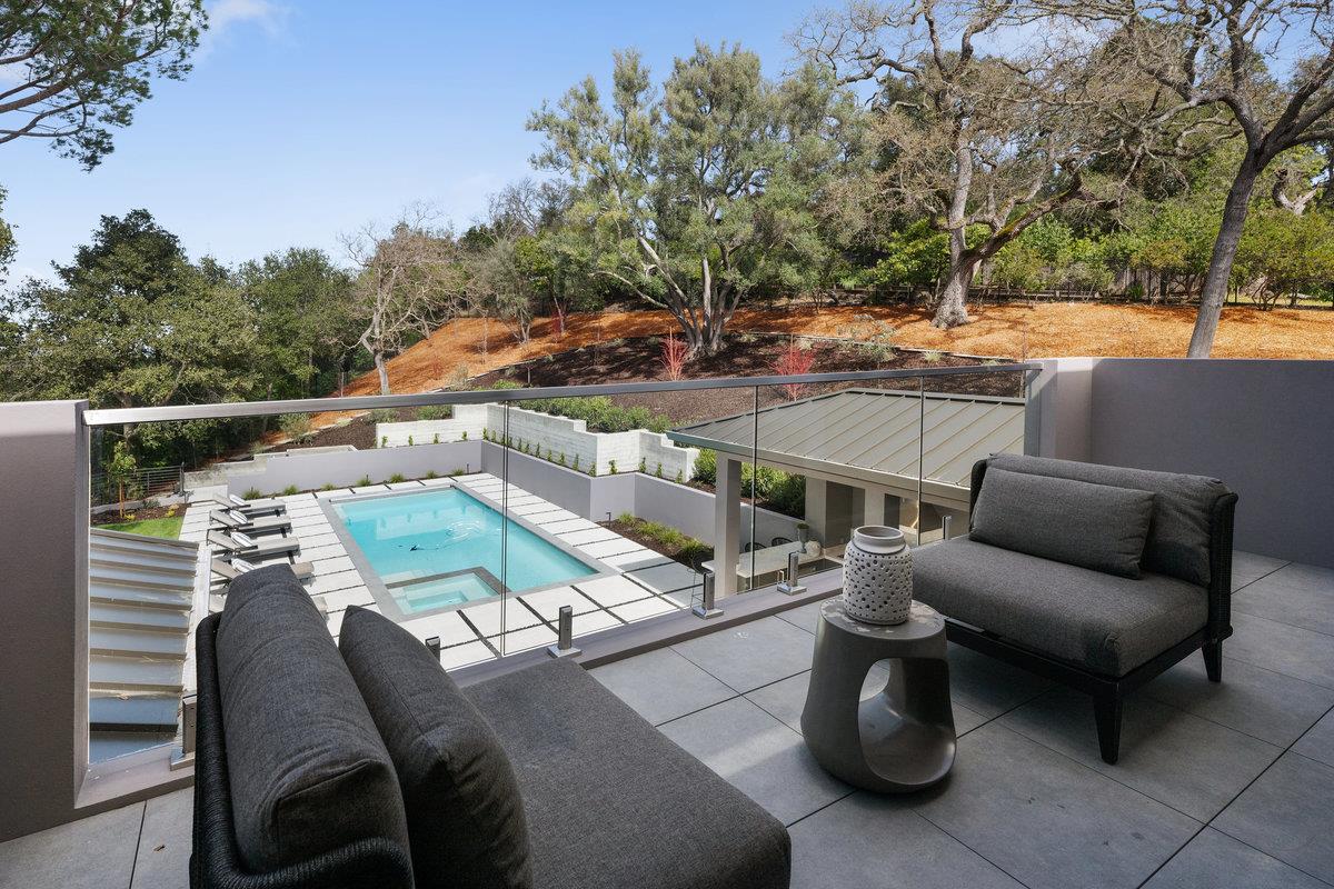 Detail Gallery Image 26 of 37 For 89 Tallwood Ct, Atherton,  CA 94027 - 6 Beds | 7/1 Baths