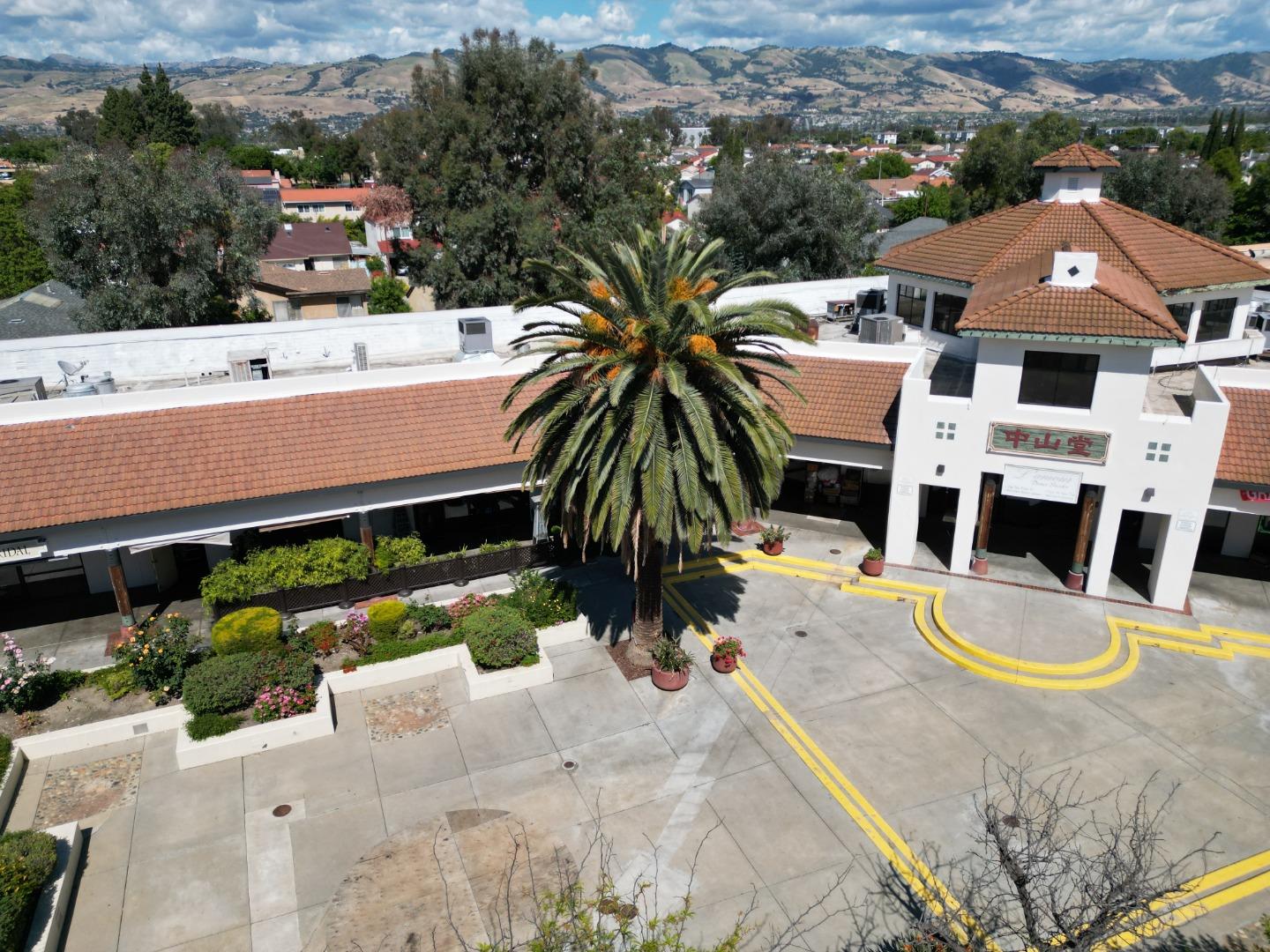 Detail Gallery Image 4 of 6 For 1816 Tully Rd #210,  San Jose,  CA 95122 - – Beds | – Baths