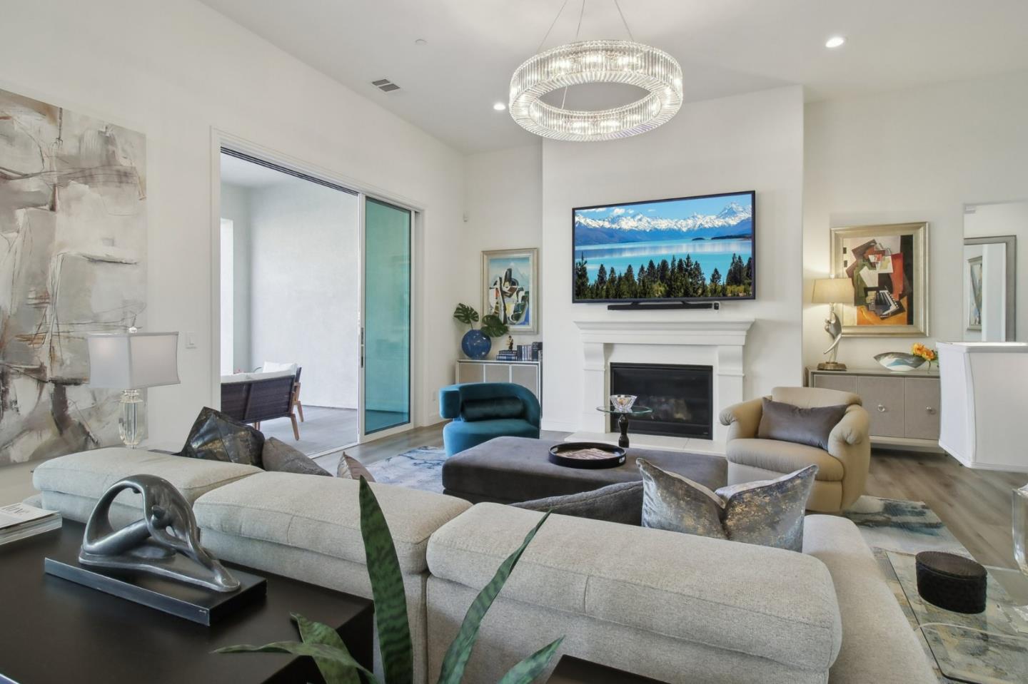 Detail Gallery Image 12 of 105 For 2170 via Orista, Morgan Hill,  CA 95037 - 4 Beds | 4/1 Baths